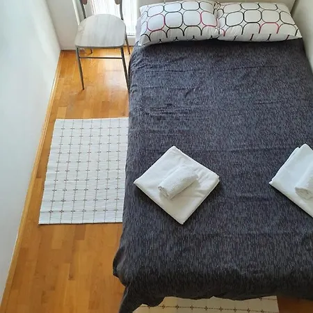 Sara Apartment *